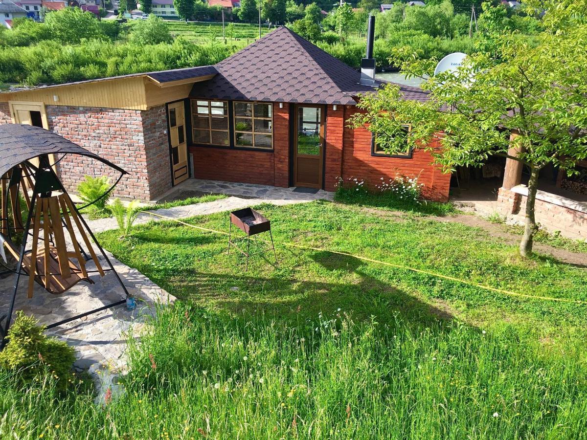 Vip-Domyk Rakhiv Exterior foto